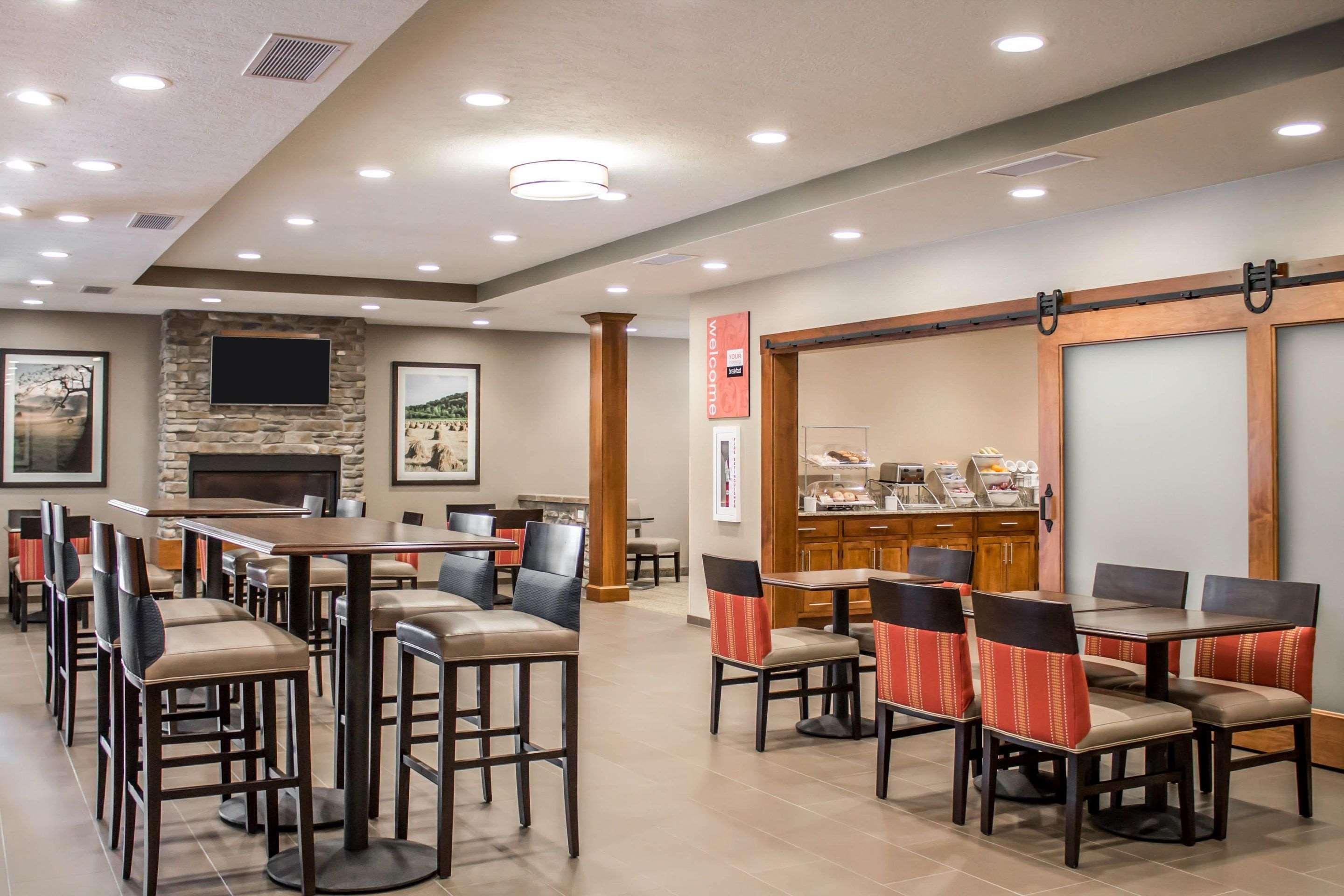 Comfort Suites Hartville-North Canton Uniontown Exteriör bild