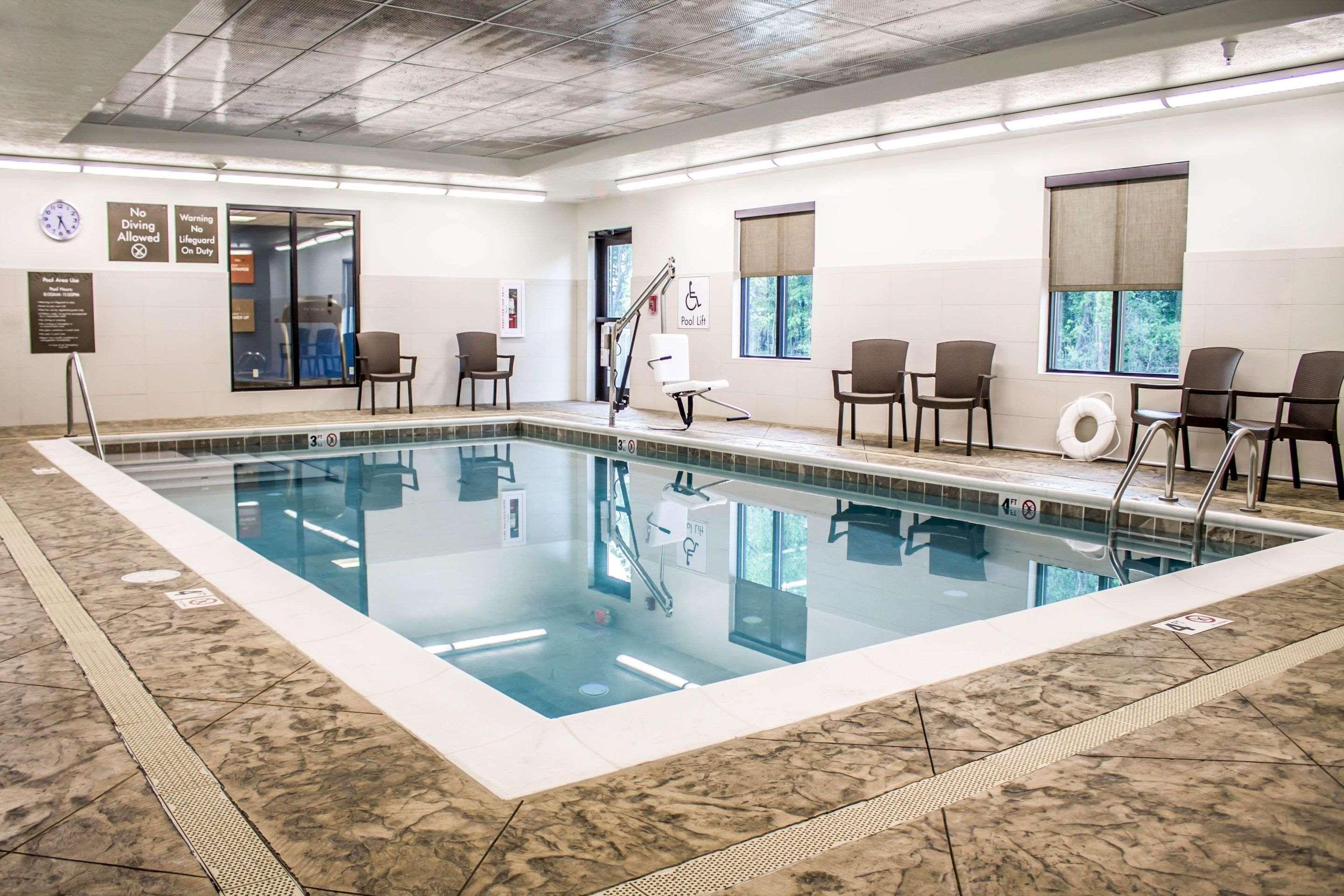 Comfort Suites Hartville-North Canton Uniontown Exteriör bild